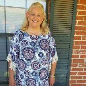 Meet your Posher, Norma